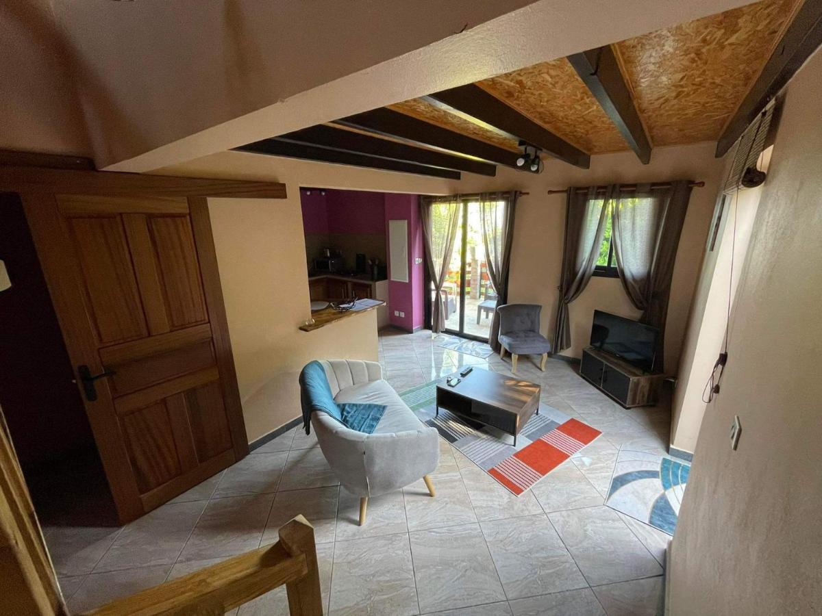 Les Vetyvers Trois Bassins Exterior photo